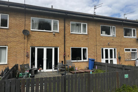 3 bed terraced house to rent