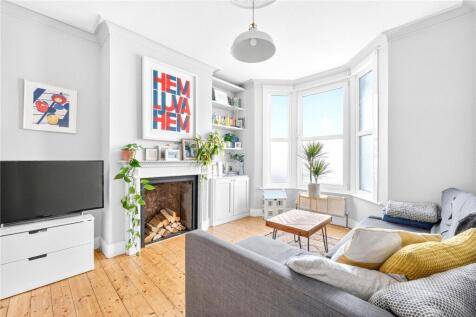 London, E17 - property photo