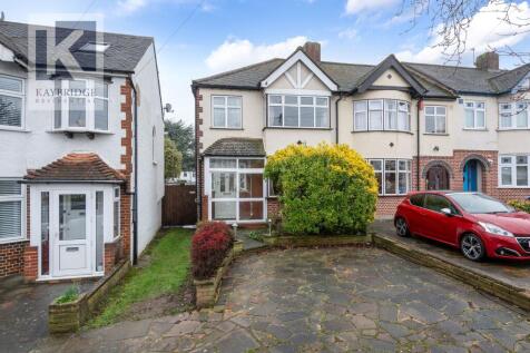 Elmstead Gardens, KT4 7BE