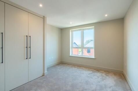 Lapidge Drive, London, SW17 photo 4