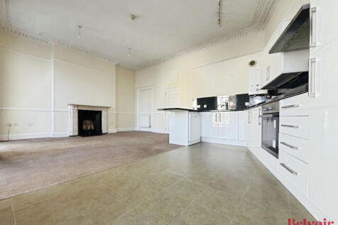 Clarence Street, Cheltenham, GL50 photo 4
