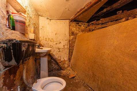 Cressida Road 44C...