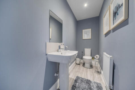 1360498-6-68d4170...