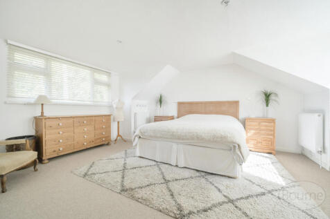 3bf5d576-7a34-403...