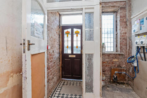 Flat 1, 18 Seafield Road, Blackpool, Lancashire, FY1 2LS
