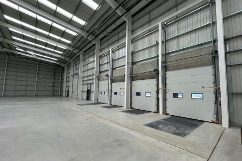Distribution Warehouse to rent Image 3