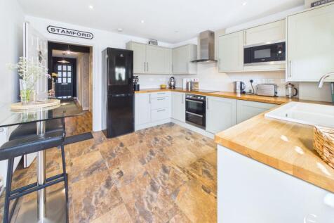 Kitchen / Breakfast Room