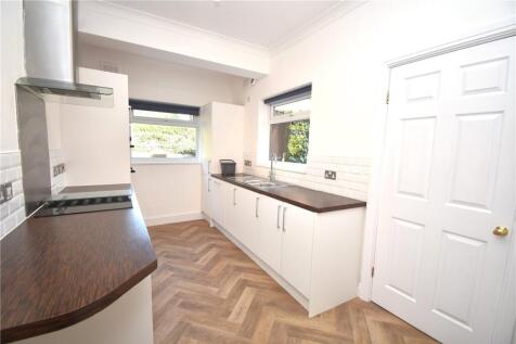 Beresford Road, Prenton, Merseyside photo 5