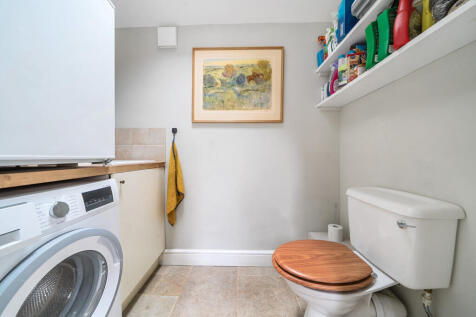 1364852-12-68eccb...