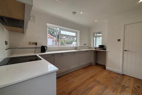 Rookwood Close, Honiton photo 5