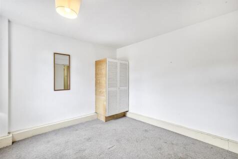 Bedroom.jpg