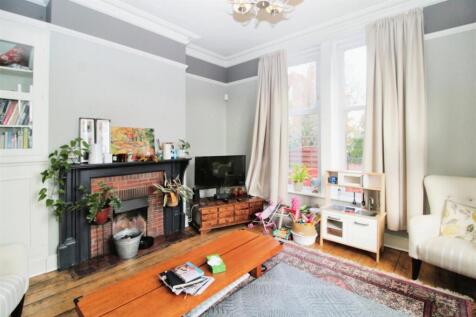Clifton Road, Rugby photo 3