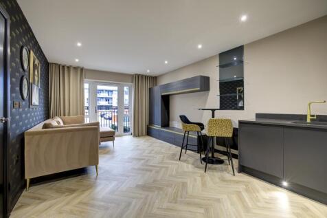Living Room / Kitche