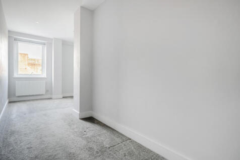 1347547-10-68b16e...