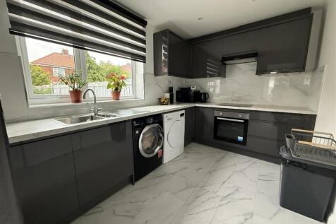 KITCHEN &amp; DINER
