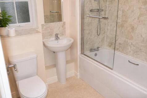 bathroom.jpeg