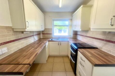 4 Gerrard Road Willenhall Wolverhampton photo 3
