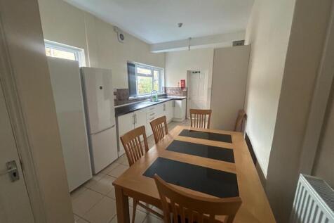 36 Radford Road, Leamington Spa photo 3