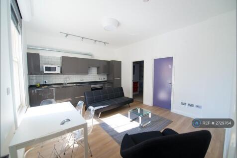 Living/ Dining 1