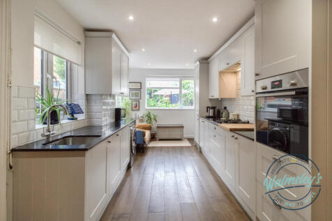Kitchen breakfast room