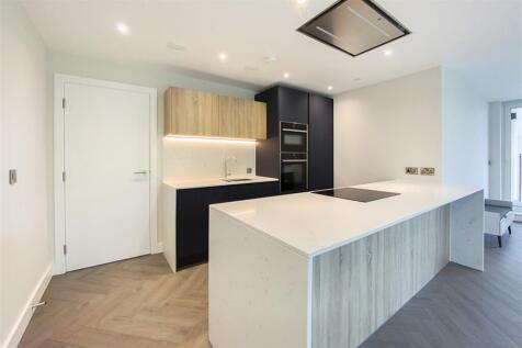 Castle Wharf, M15 photo 3