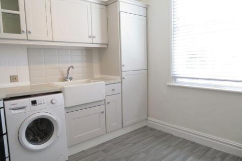 Woodford Green photo 3