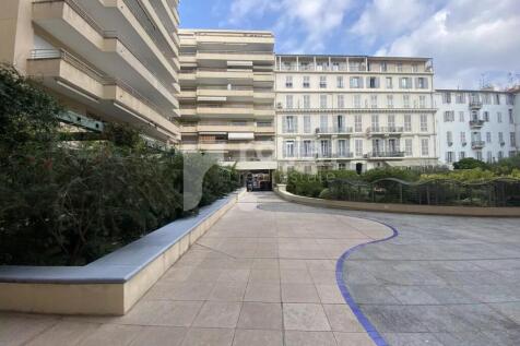 High-end apartment Nice city center, Palais de la 