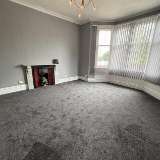 Alcester Road, Moseley, Birmingham photo 3