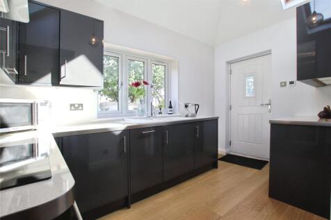 Beggars Hill Road, Lands End, Twyford, Reading, RG10 photo 3