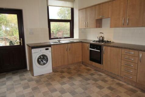 Woolley Bridge Road, Glossop, Derbyshire, SK13 photo 5
