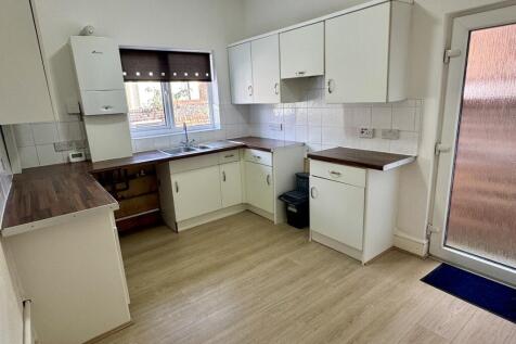 Ivydale Road, Tranmere, CH42 5PS photo 4