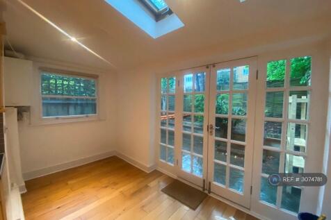 Reighton Road, London, E5 photo 3