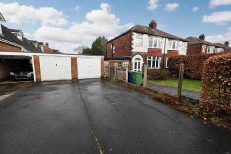 Second Driveway to Garage