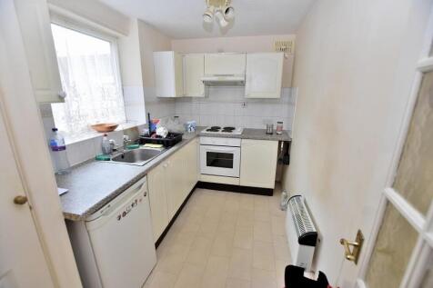 Barclay Court, Wolverhampton photo 5