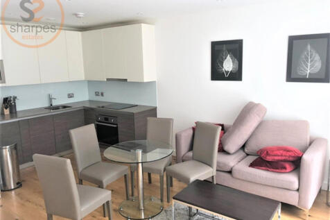 Tryon Apartments, Hounslow, Greater London photo 5