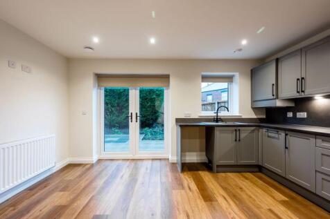 Cross Street, Standish, Wigan, WN6 0HQ photo 5