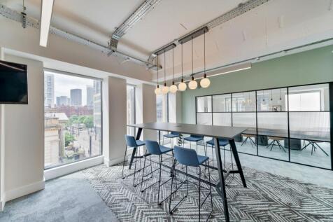 BlueCoastCapital_Hyphen_7R59576-Edit.jpg