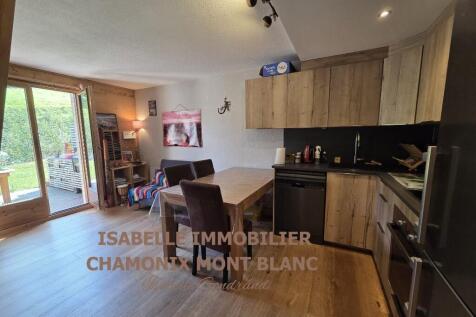 buy_flat_Chamonix