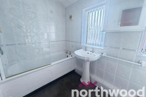 High Street, Skelmersdale, WN8 photo 3