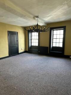 Retail Property (high street) to rent Image 5