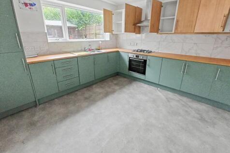 49 Cross Lane, Marple, Stockport SK6 6DJ