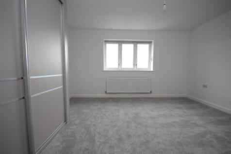 48 Tillage Road, Wellingborough photo 4