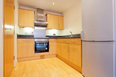 LOUNGE, KITCHEN AND DINER