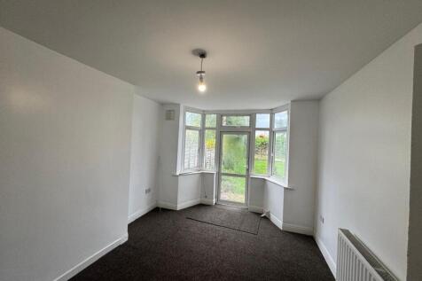 23 Sutherland Road, Wolverhampton, West Midlands, WV4 5AR photo 5