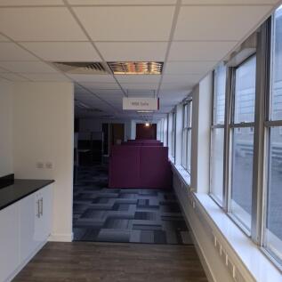 Office for sale Image 10