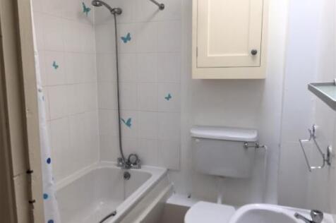 Nabbs Lane, Nottingham, Nottinghamshire, NG15 photo 5