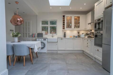 Kitchen E
