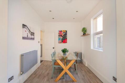 2S7J0LBR - Dining Room A.jpg