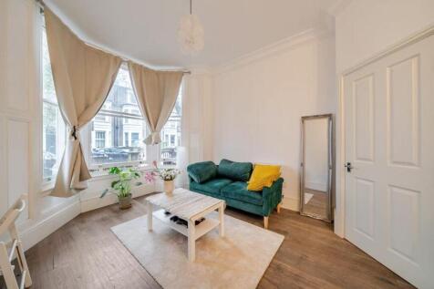 2 bed to rent, Weltje Road, Hammersmith, W6