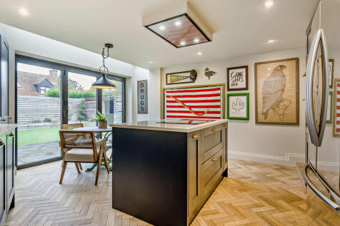 8664754-interior1...